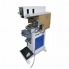 Pad printer with pad-clean device