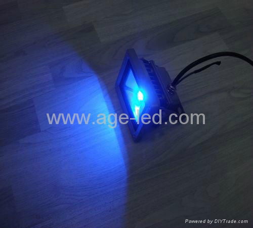 RGB 10W LED 投光燈 帶遙控115X85X85mm 3