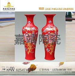 中国红陶瓷大花瓶 2