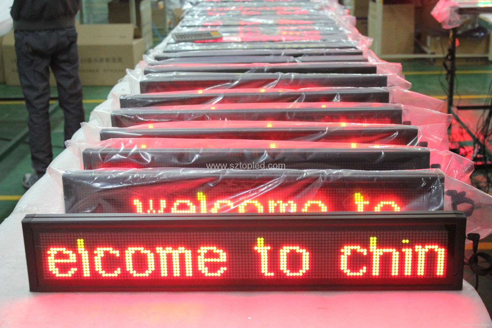 High brightness PH7.62 Led message display board led bus sign 3