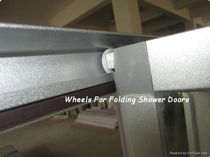 Folding Shower Doors SC-3026 5