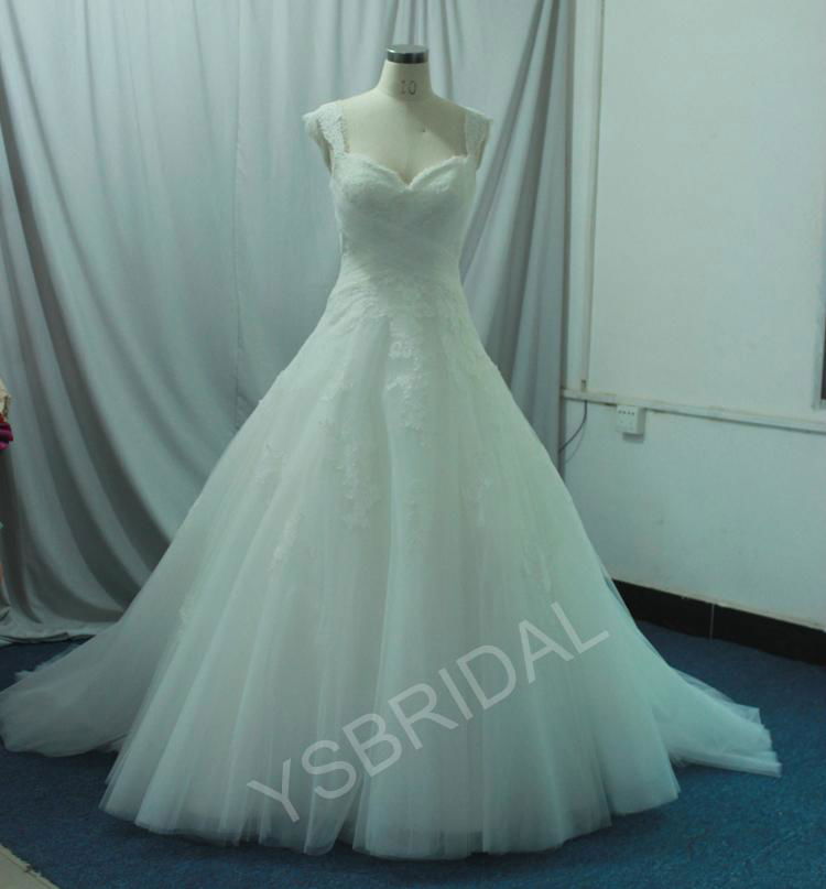 Wholesale top quality new style china custom made wedding dress for girls 2016  3