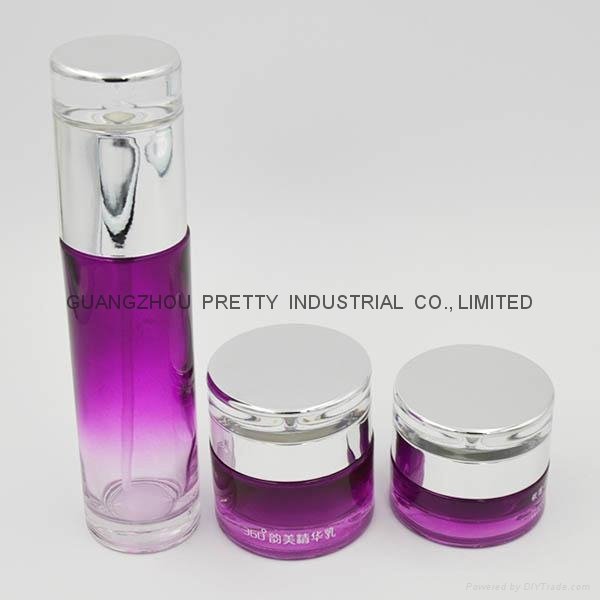 High quality glass Cosmetic bottle
