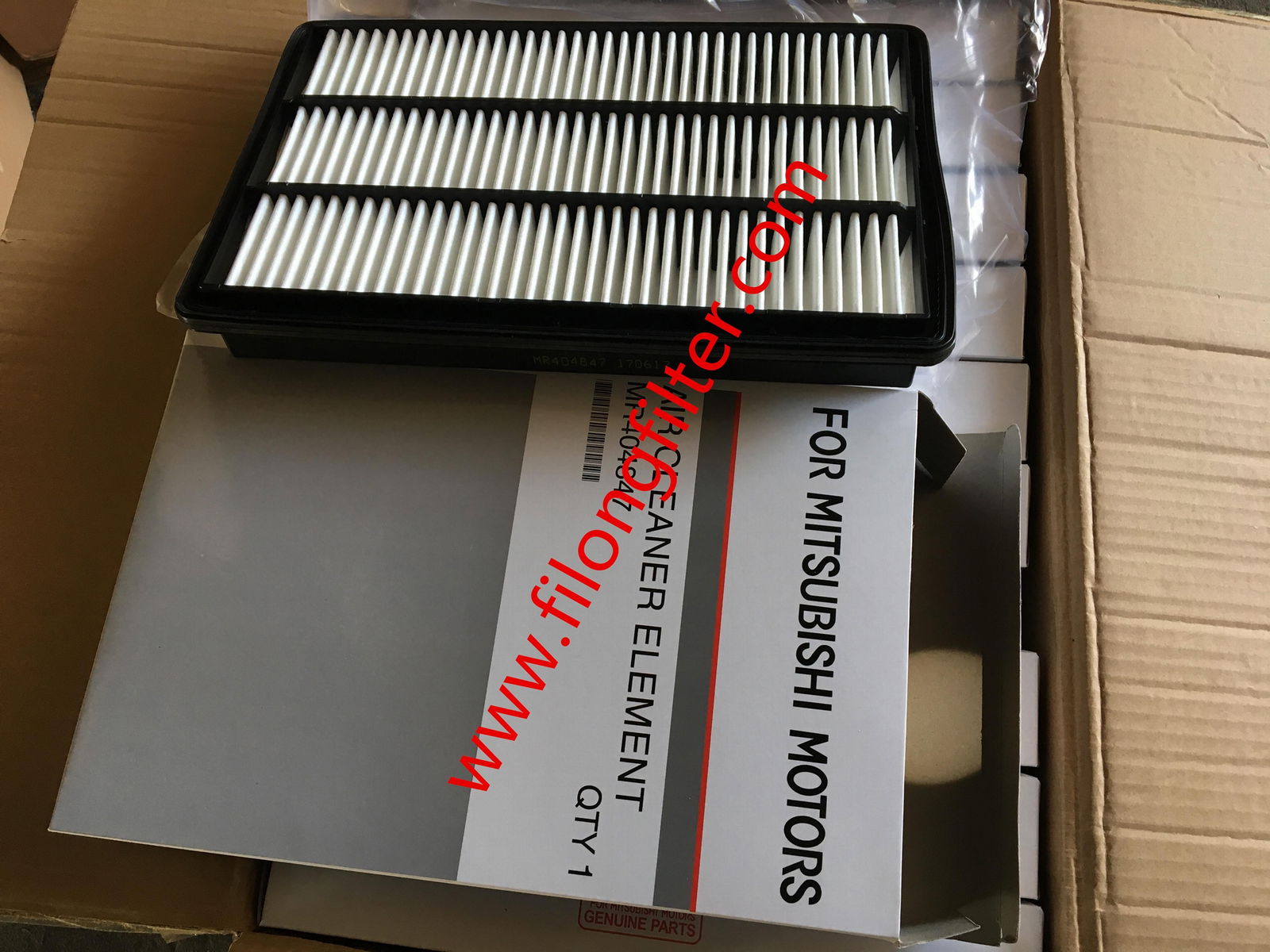 FILONG Manufactory For MITSUBISHI Air filter MR404847 C3766 LX2885  MR404849 MD404850  MR404847 MR404849, MR404850, MR571476, MZ690198  XR404847  XR571476 AP172/3 CA9542 E718L LX2885 A1285  	SB2151