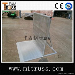 Aluminum  crowd control barrier