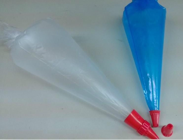 Disposable Plastic Piping Bag with nozzles