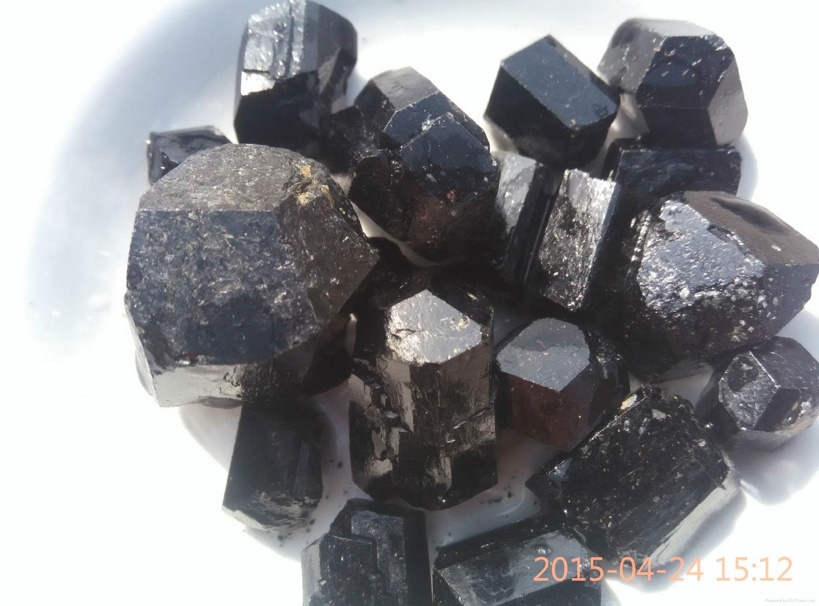 Supply of single crystal tourmaline  2