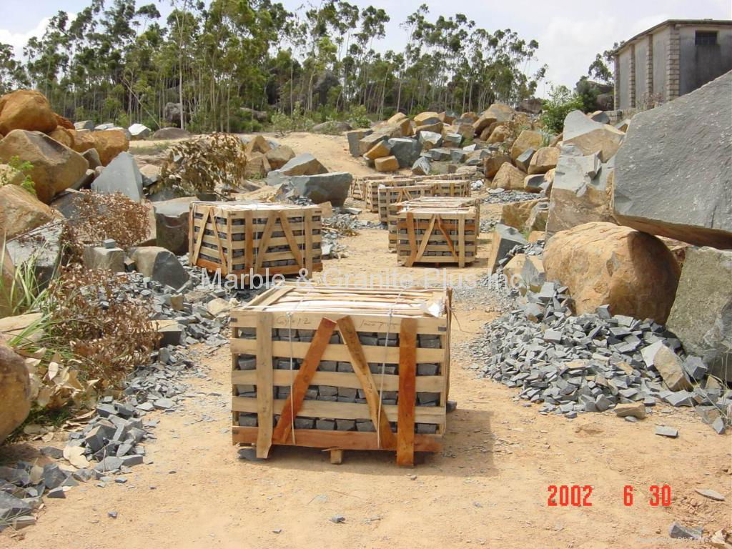 Andesite Cubes for Paving Stone 4