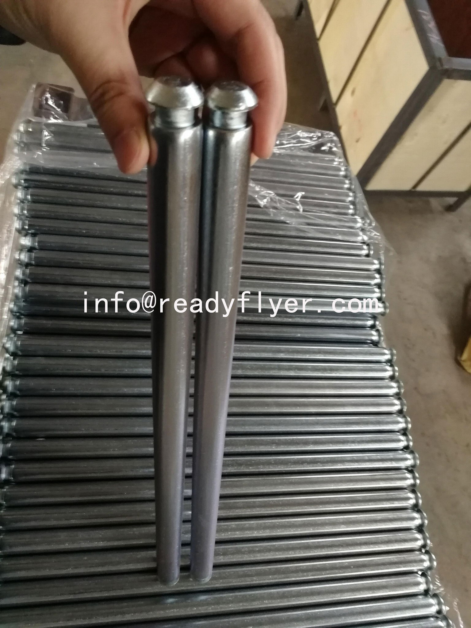 axle for plastic bin