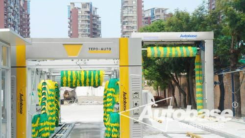 Tunnel Car Wash System 