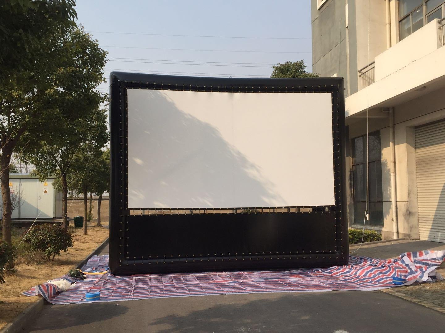 inflatable movie screen 2