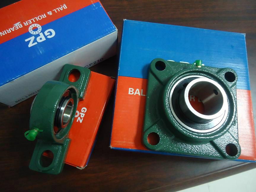 China GPZ pillow block bearings  UCFL202 2