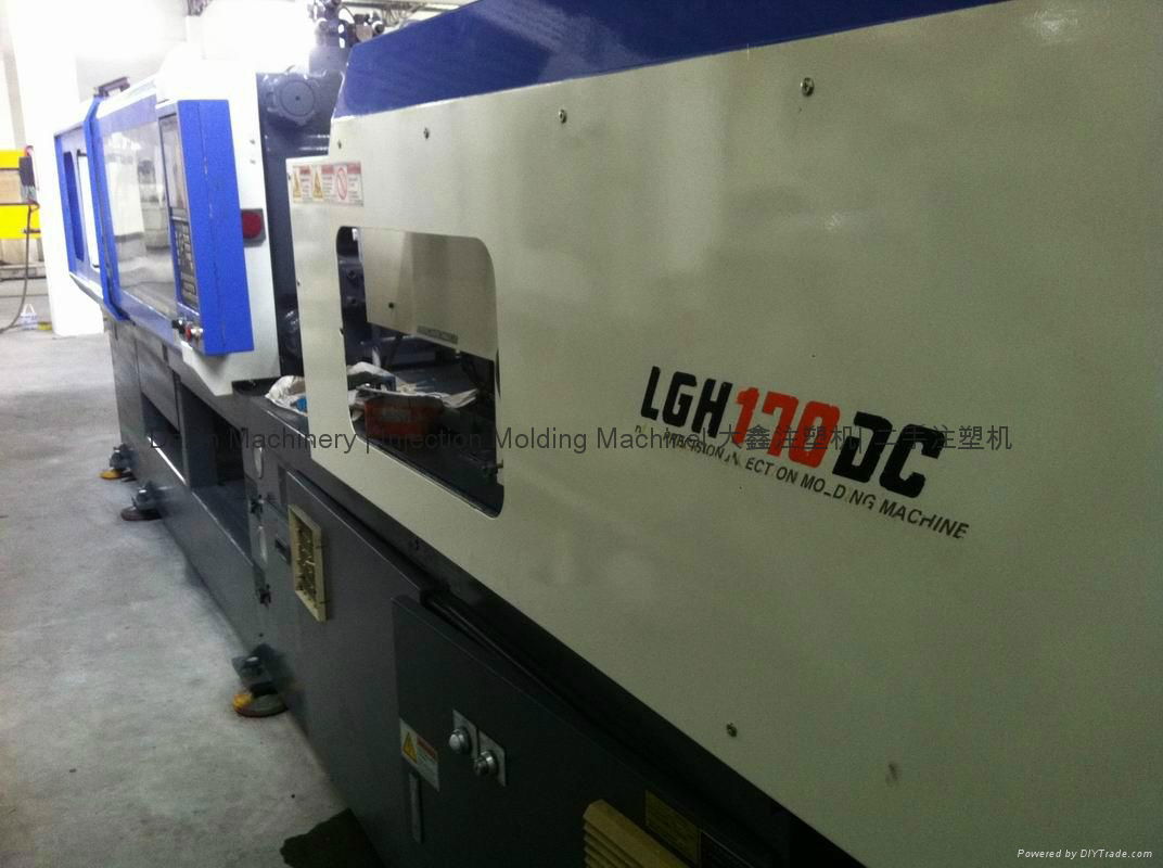 LG 170t Double Color used Injection Molding Machine