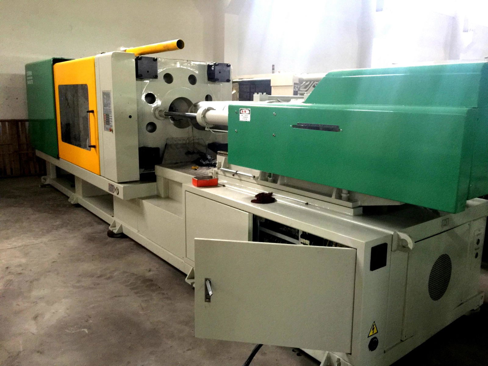 SuperMaster 450t ( SM450TS) High Precision used Injection Molding Machine 4