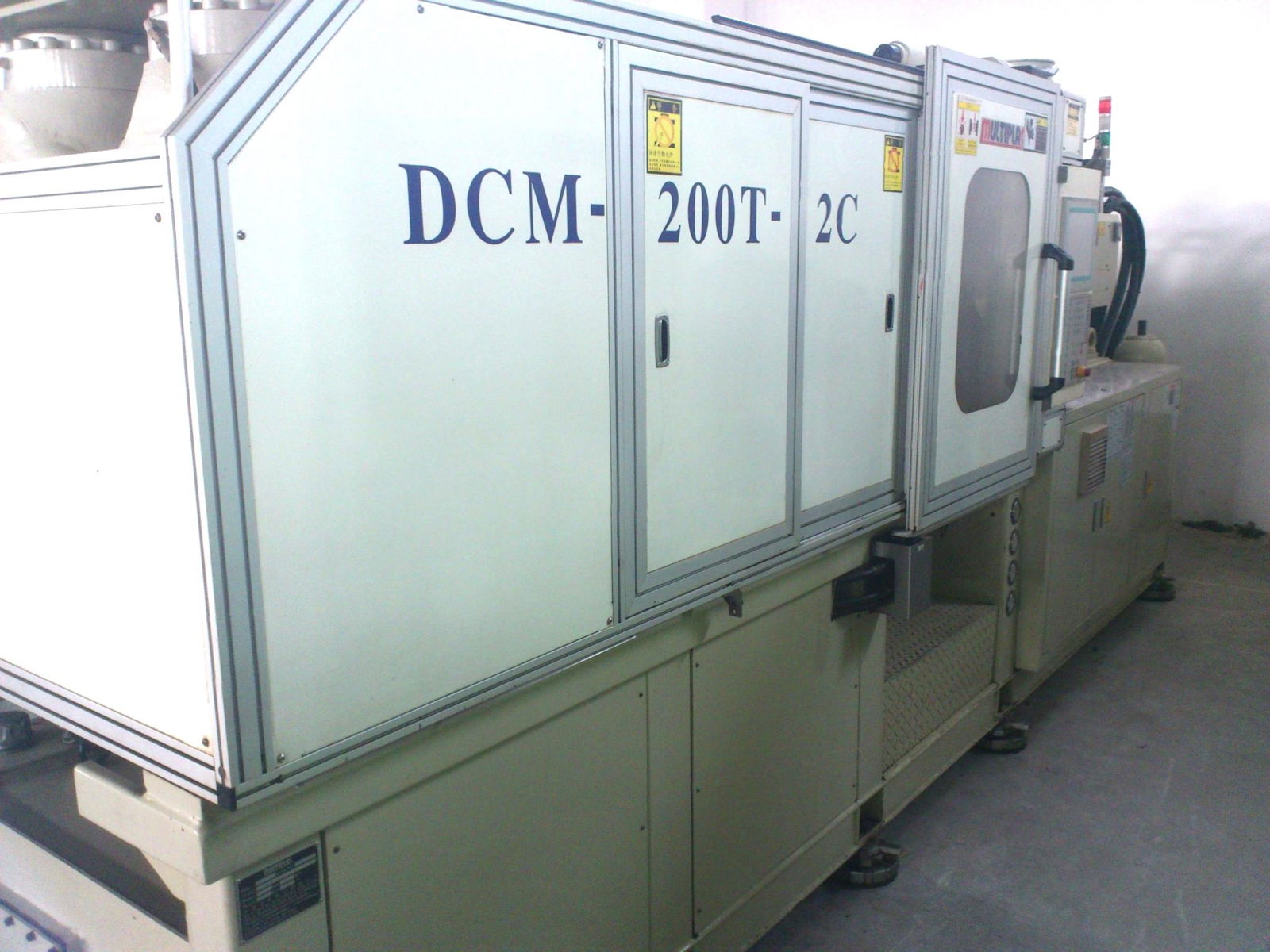 Multiplas 200t (wide platen) Double Colour used Injection Molding Machine