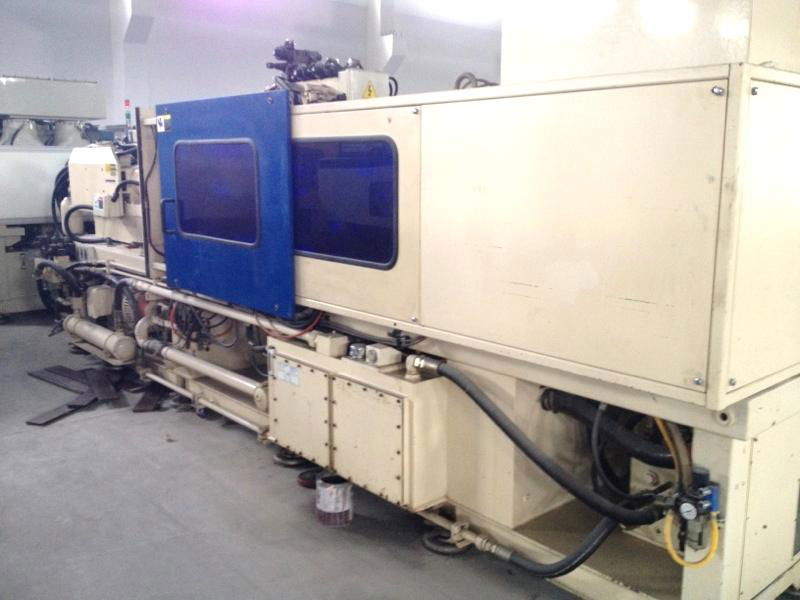 Multiplas 200t Double Color used Injection Molding Machine 4