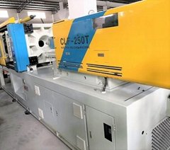 Chuan Lih Fa CLF-250t (servo) used Injection Molding Machine