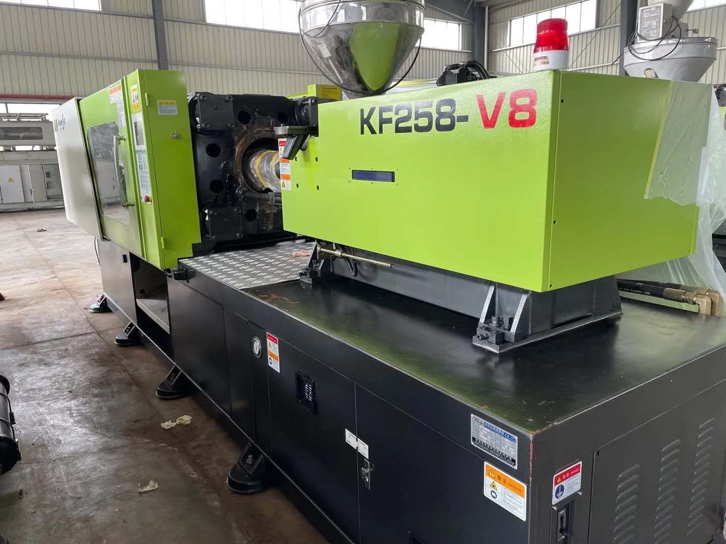 Powerjet 258t (high speed) used Injection Molding Machine 2