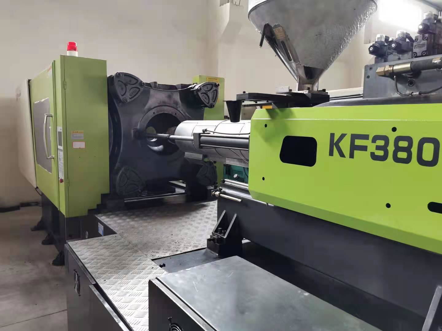 Powerjet 380t High Speed used Injection Molding Machine