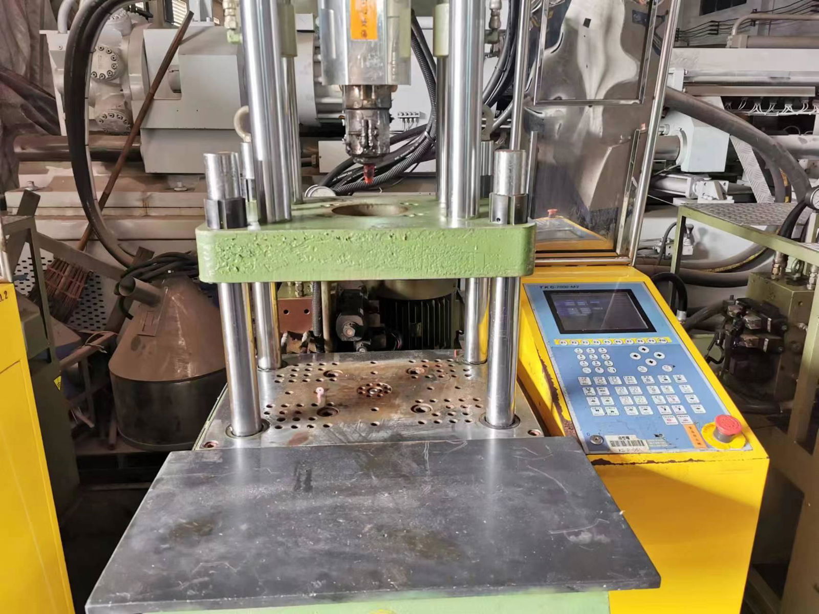 臺灣今機30噸二手注塑機 3