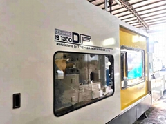  Toshiba 1300t (Servo) used Plastic Injection Molding Machine