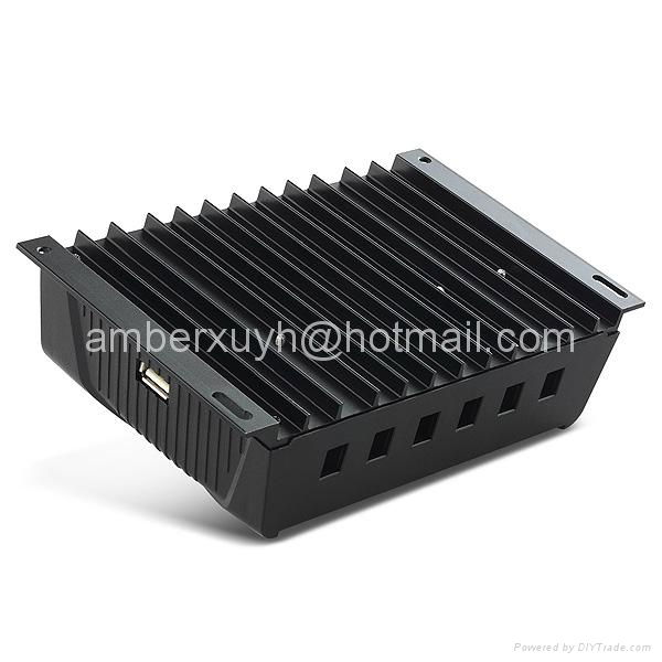 Low price easy install 30A 12V/24V solar charge controller 2