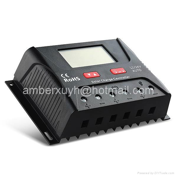 Low price easy install 30A 12V/24V solar charge controller 4
