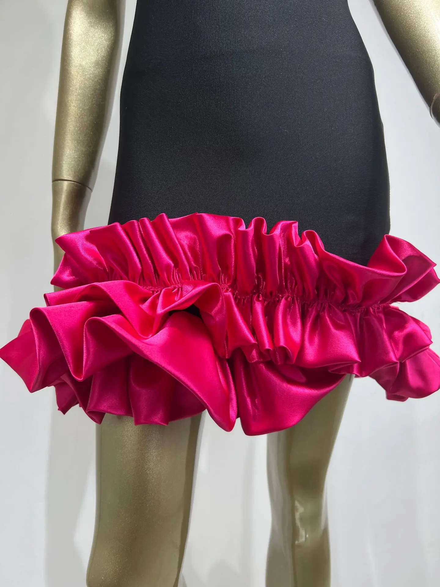 Women Summer Sexy Tank Backless Satin Ruffles Black Pink Midi Bandage Dress 2024