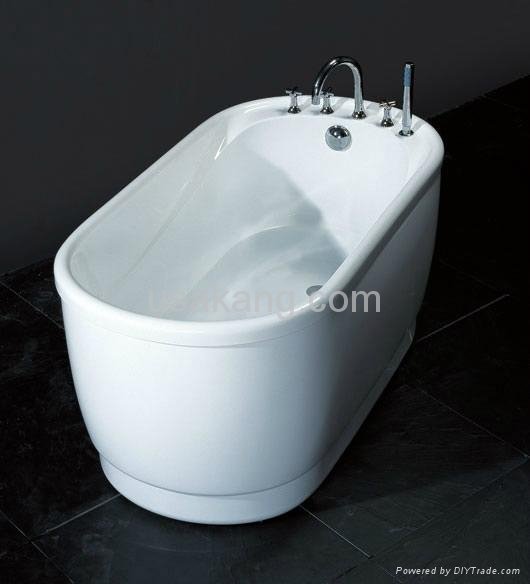 小尺寸浴缸