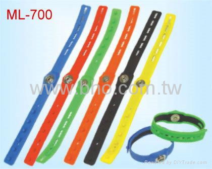 Antistatic silicone wrist strap