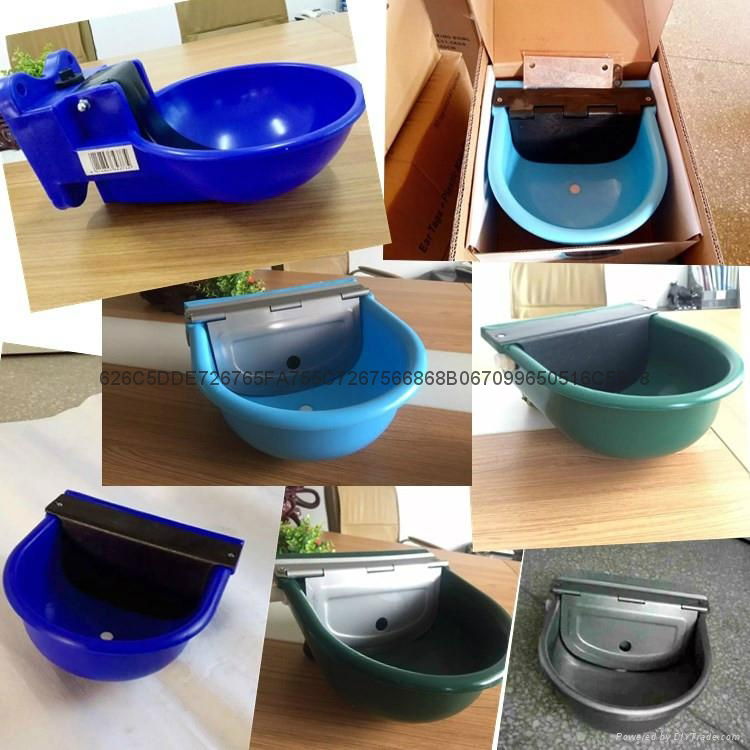 plastic cattle water bowl with cooper float 4L 2