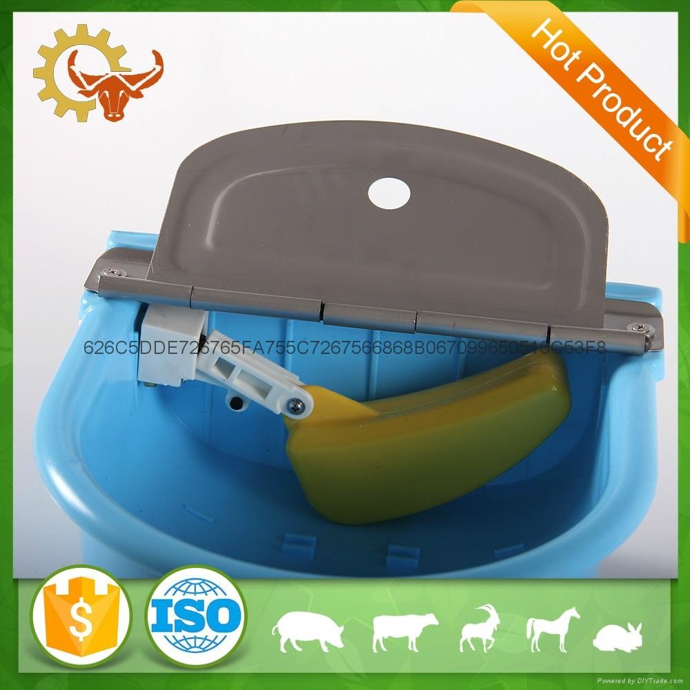 plastic cattle water bowl with cooper float 4L 5