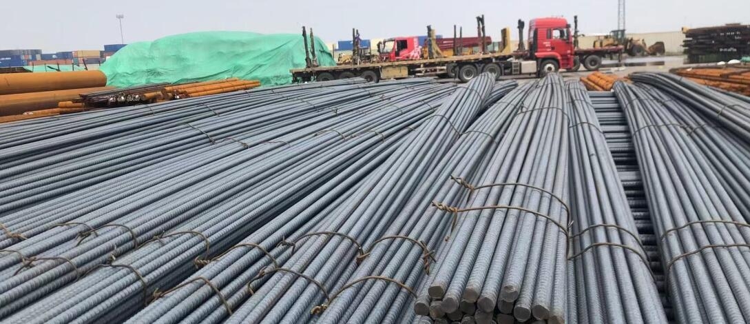 New shipment of Threaded steel bar