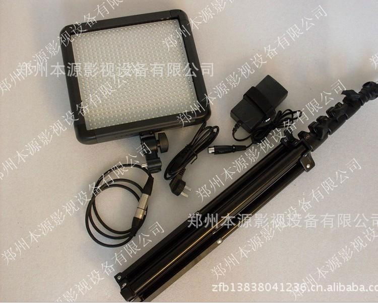 LED600 Video Light 2