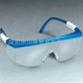 3M 1621防护眼镜 3