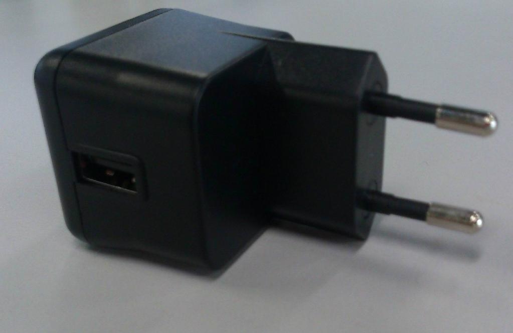 5W可轉換插頭電源配USB接口 2
