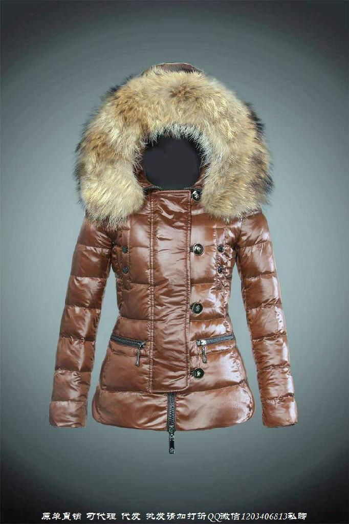 wholesale brand women down jacket with raccoon fur 5