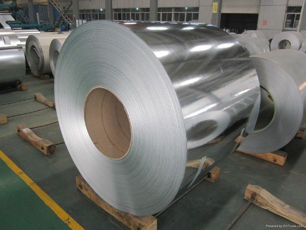 Hot dipped galvalume steel coils with protection film