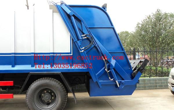 Dongfeng 4*2 compressor garbage truck 5