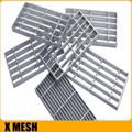 catwalk steel grating with heavy galvanized steel sheet