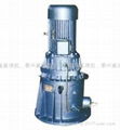 Planetary gear reducer