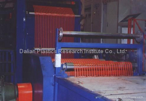 Plastic safety warning mesh machine 2