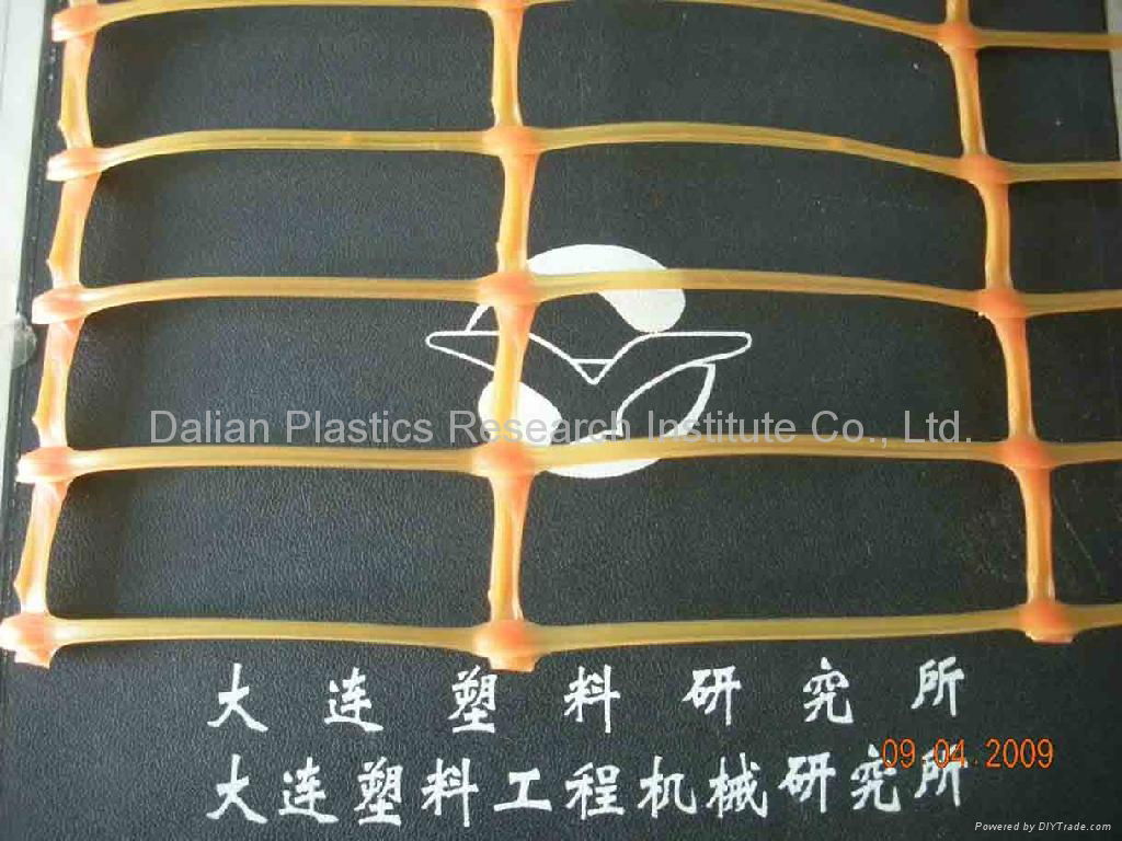 Plastic safety warning mesh machine 5