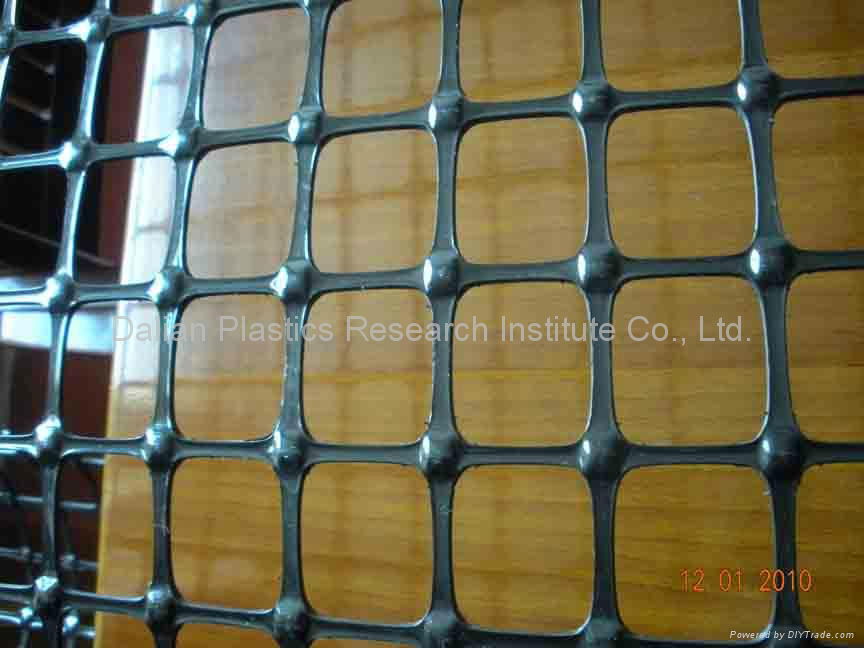 PP/PE plastic geogrid machine  2