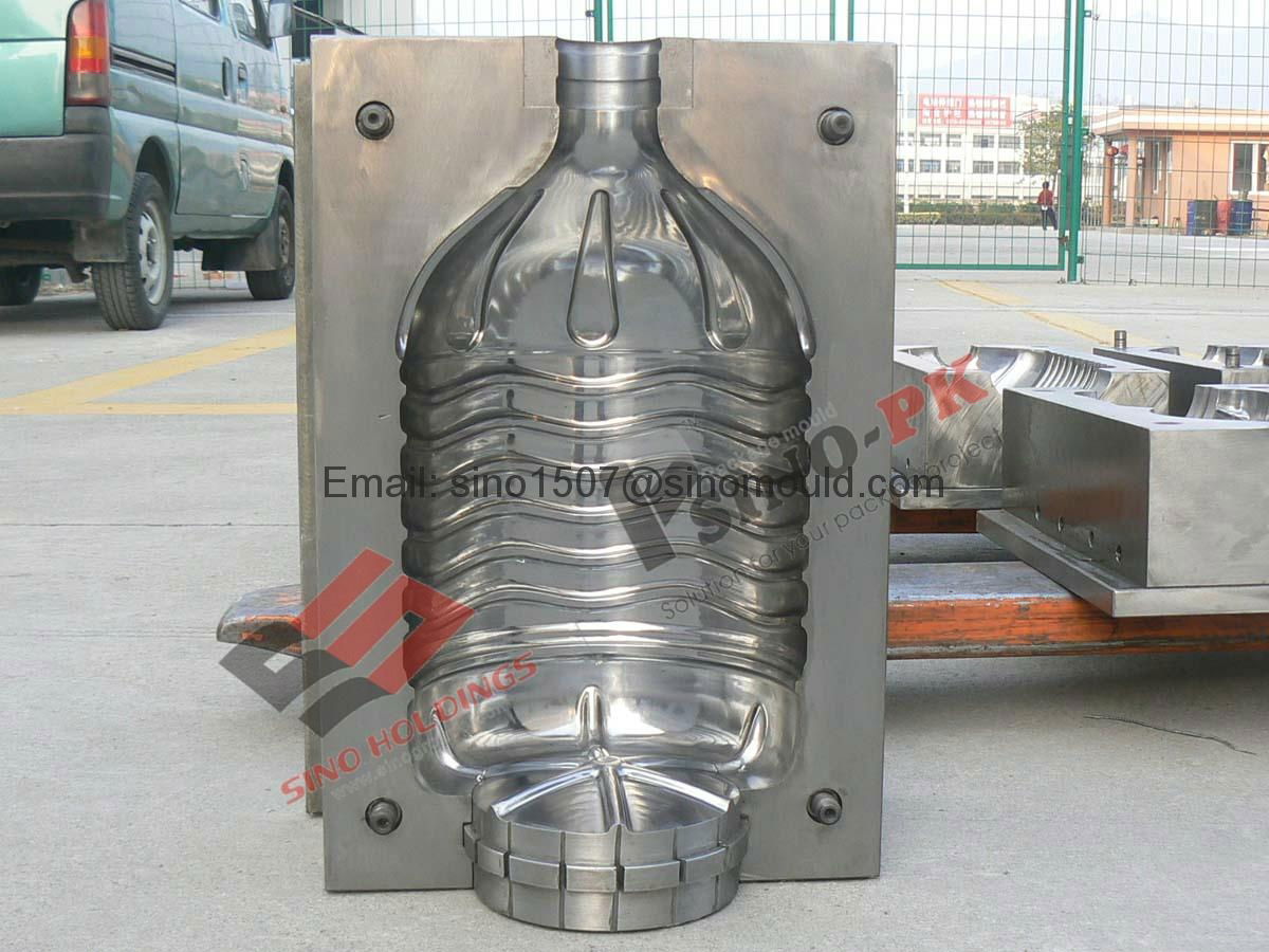 PET preform mould  2