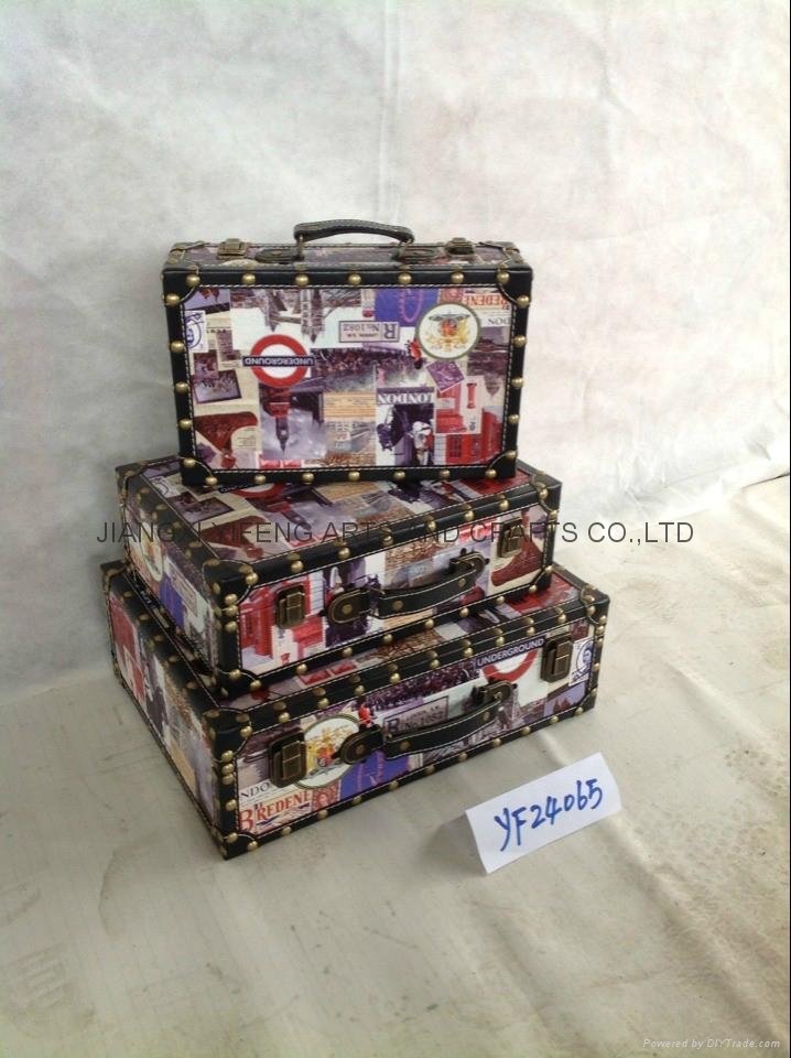 wooden leather suitcase  4