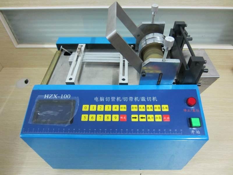 Automatic Velcro cutting machine   2