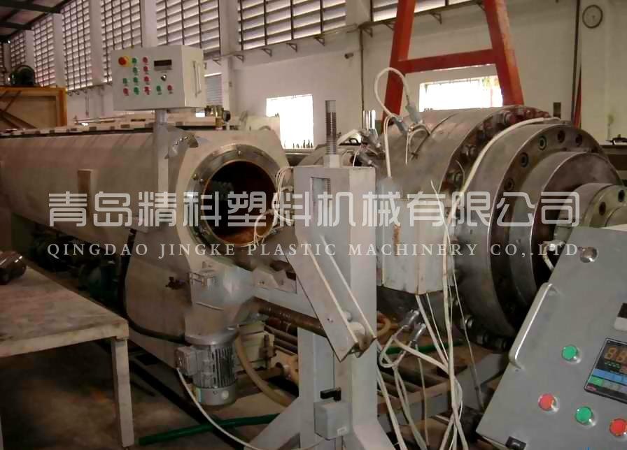 PVC, PE pipe production line equipment 3