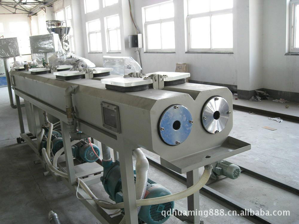 PVC, PE pipe production line equipment 4