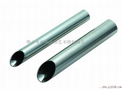 In polished stainless steel tube
